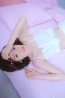 一女多男
